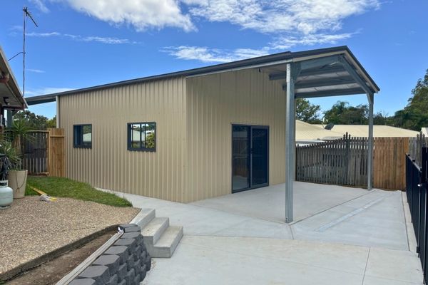 Shed with rear awning